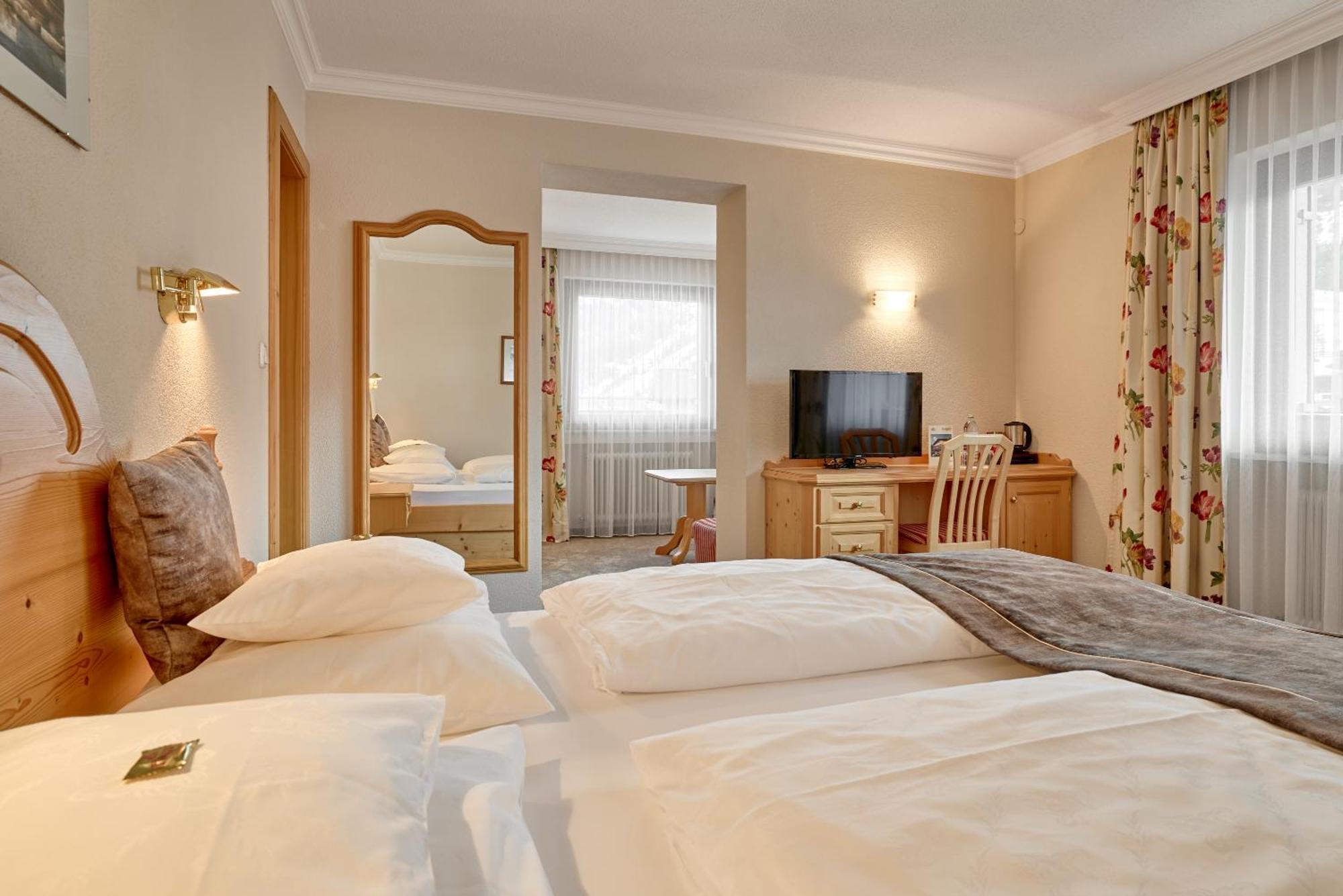 Hotel Appartement Roggal Лех Экстерьер фото